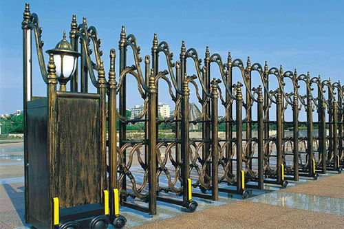 濟(jì)寧電動(dòng)伸縮門 立新20年只做好門 電動(dòng)伸縮門大概多少錢